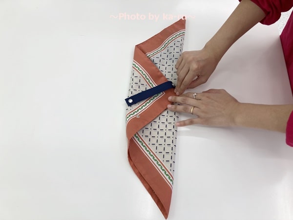 フェリシモ スカーフエコバッグ〈幾何学柄〉　畳み方